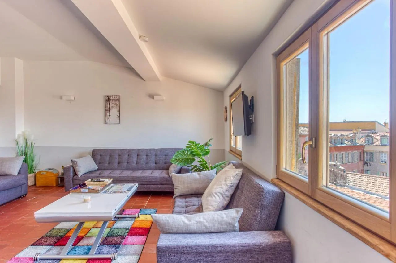LE GILLY 6 - F3 EXCEPTIONNEL, VUE MER, MODERNE, CLIMATISATION, Vieux-Nice 0*, Nice France