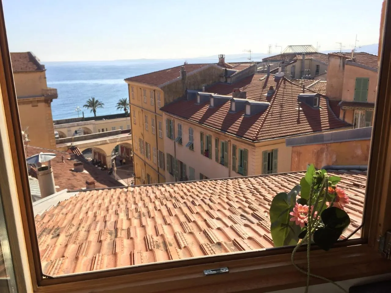 LE GILLY 6 - F3 EXCEPTIONNEL, VUE MER, MODERNE, CLIMATISATION, Vieux-Nice 0*, Nice France